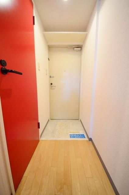 玄関　お部屋探しは株式会社　タウンハウジング　までお気軽にお問合…