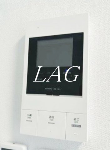 セキュリティ　モニター付きインターフォンです。（同仕様設備です）