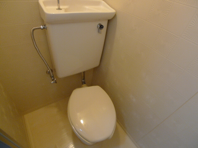 トイレ　写真は別のお部屋)バストイレ別です！