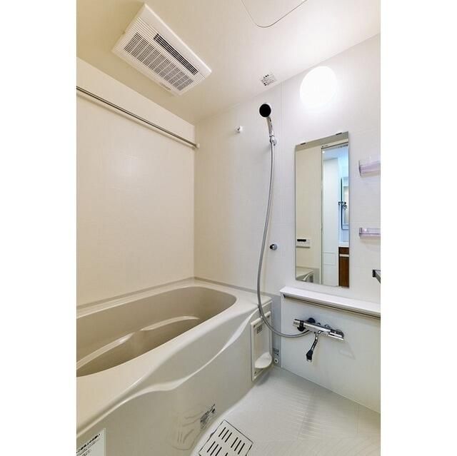 バス・シャワールーム　☆ゆったりくつろげるお風呂☆