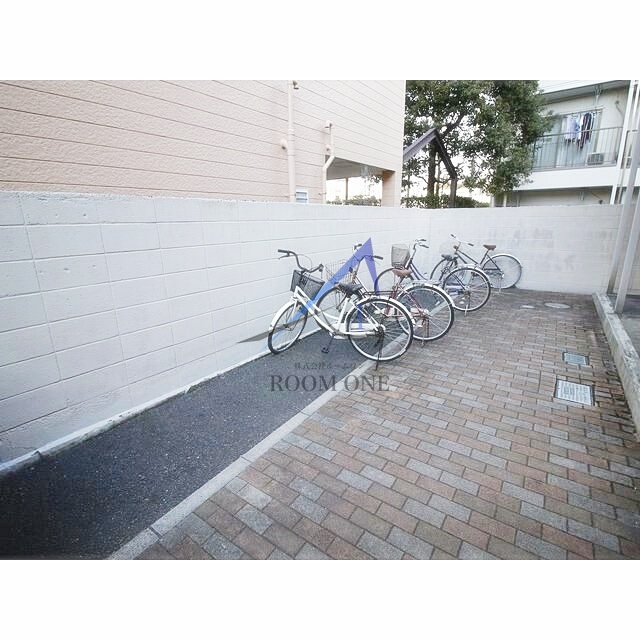その他共有部分　駐輪場です。