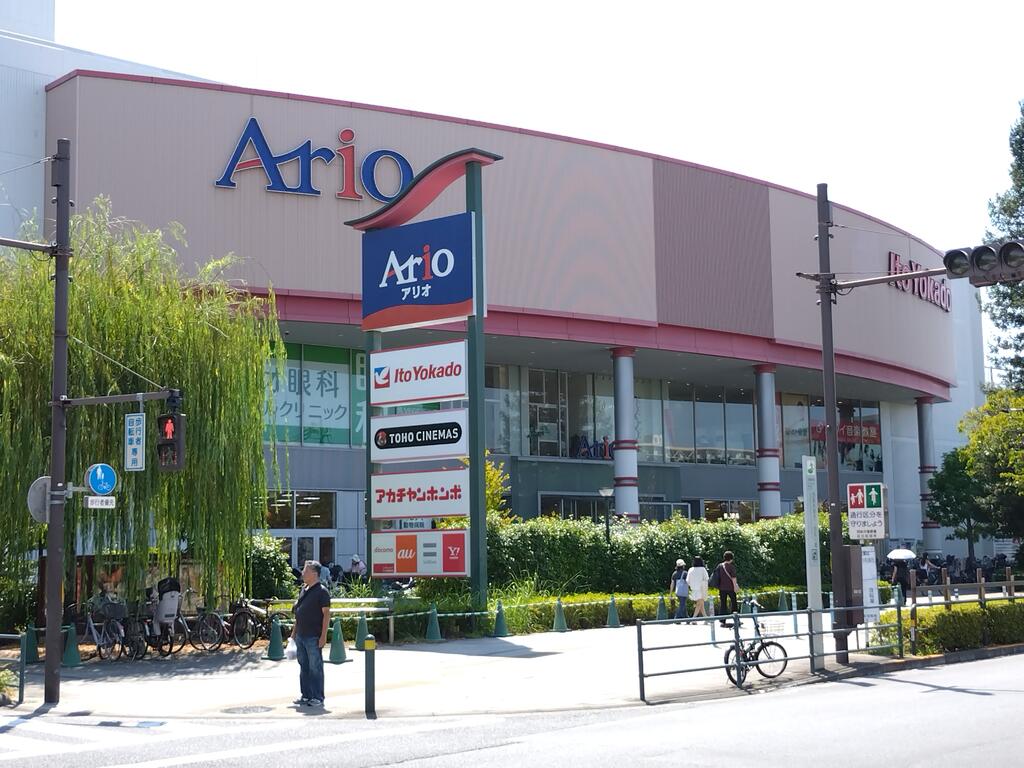 ショッピングセンター　アリオ西新井店（ショッピングセンター）まで371m