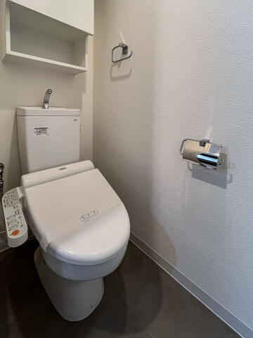 トイレ　※同タイプ参考写真