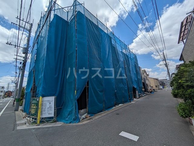 足立区六町2丁目共同住宅の外観写真