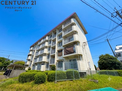 建物外観　敷地内に駐車場があります！