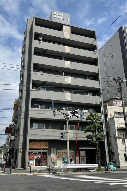 建物外観　外観タイル張りです