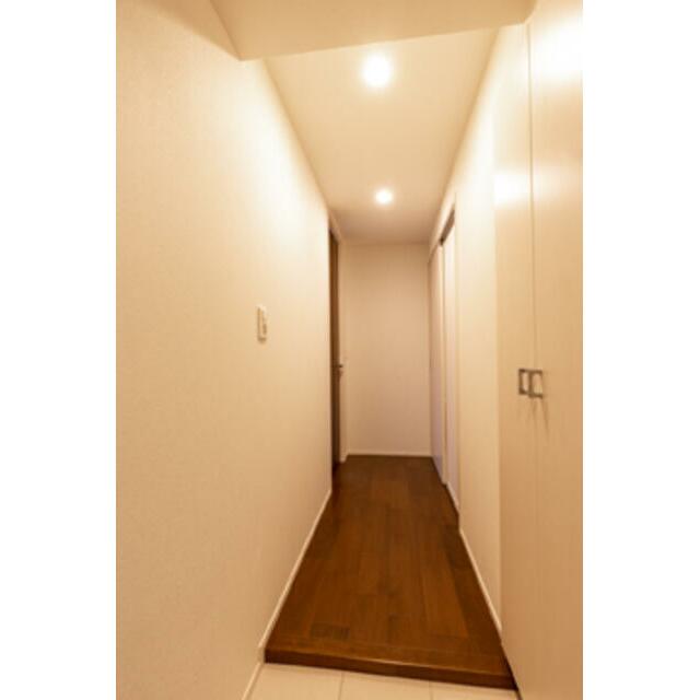 玄関　※写真は同タイプ住戸です。