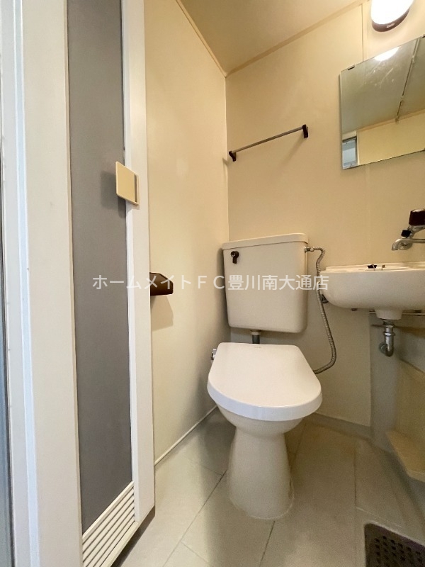 トイレ　同型別部屋写真