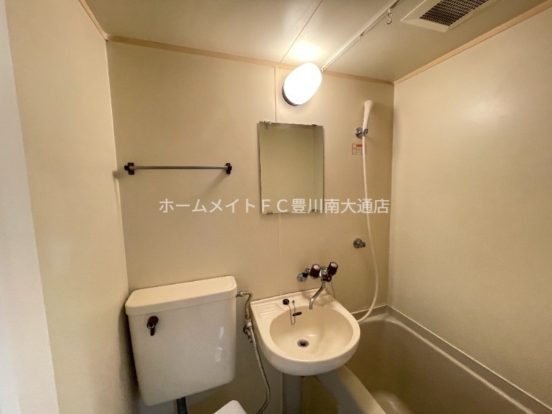 洗面設備　同型別部屋写真