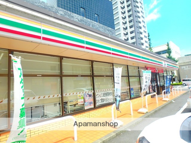 コンビニ　セブンイレブン（コンビニ）まで282m