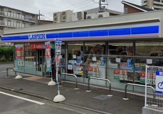 コンビニ　ローソン上鶴間本町五丁目店（コンビニ）まで430m