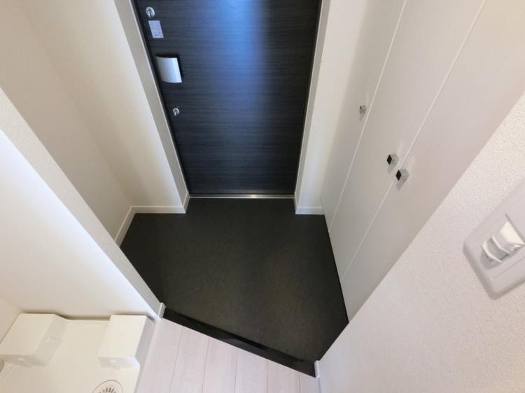 玄関　シンプルで使いやすい玄関です