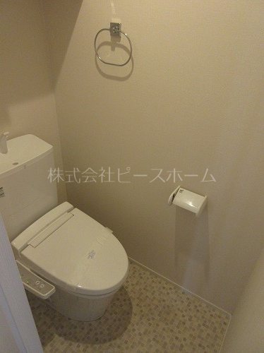トイレ　※別号室参考写真