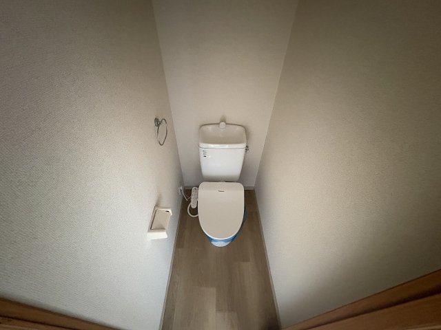 トイレ　コンパクトで使いやすいトイレです