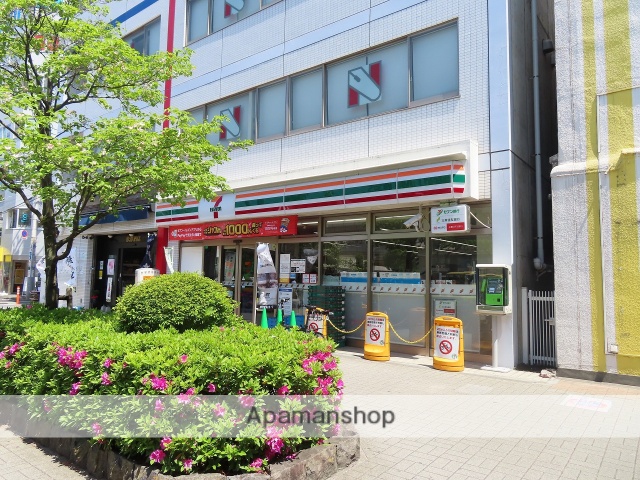 コンビニ　セブン－イレブン練馬駅北口店（コンビニ）まで458m