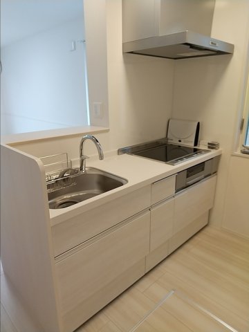 キッチン　同間取り別部屋写真です。