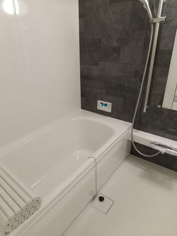 バス・シャワールーム　同間取り別部屋写真です。