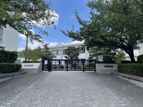 小学校　久留米市立合川小学校（小学校）まで1830m