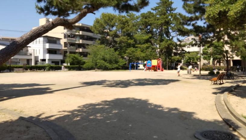 公園　甲子園口公園（公園）まで405m