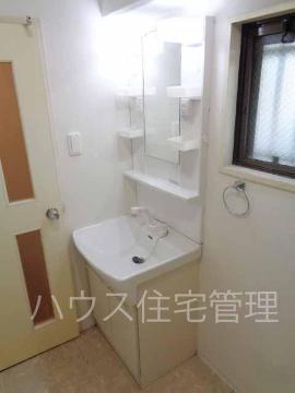 洗面設備　洗髪洗面化粧台
