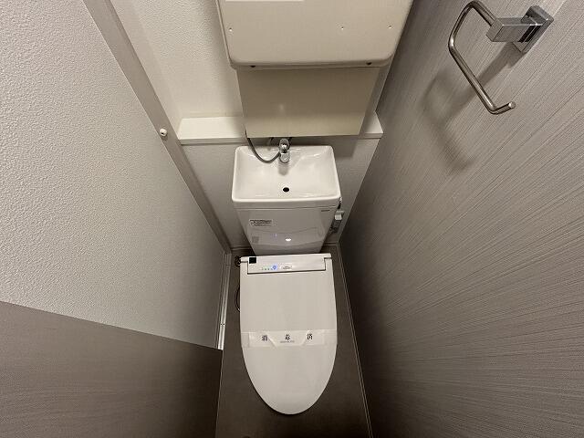 トイレ　室内イメージ