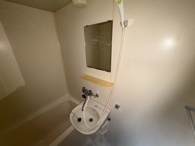 洗面設備　使いやすい洗面所です