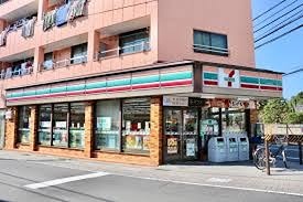 コンビニ　セブンイレブン 南池袋3丁目店（コンビニ）まで57m