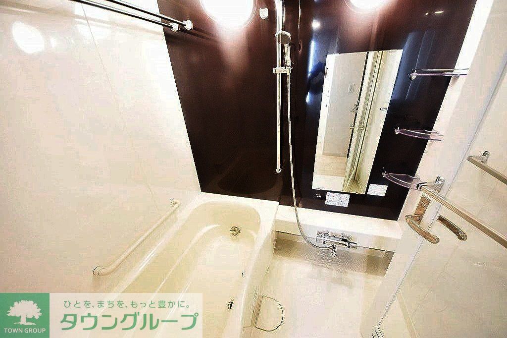 バス・シャワールーム　お部屋探しは株式会社　タウンハウジング　までお気軽にお問合…