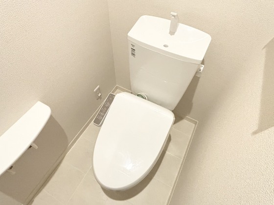 トイレ　シャワー付きトイレ