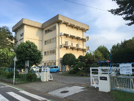 小学校　柏市立酒井根小学校（小学校）まで256m