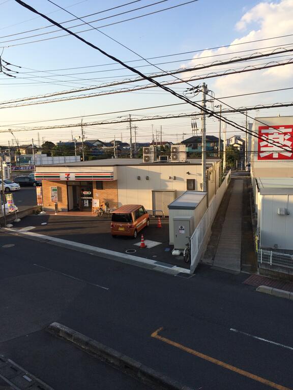 コンビニ　セブンイレブン越谷宮本店（コンビニ）まで310m