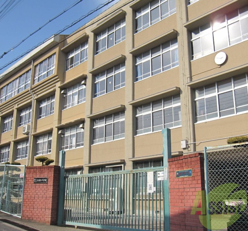 中学校　神戸市立王塚台中学校（中学校）まで2917m