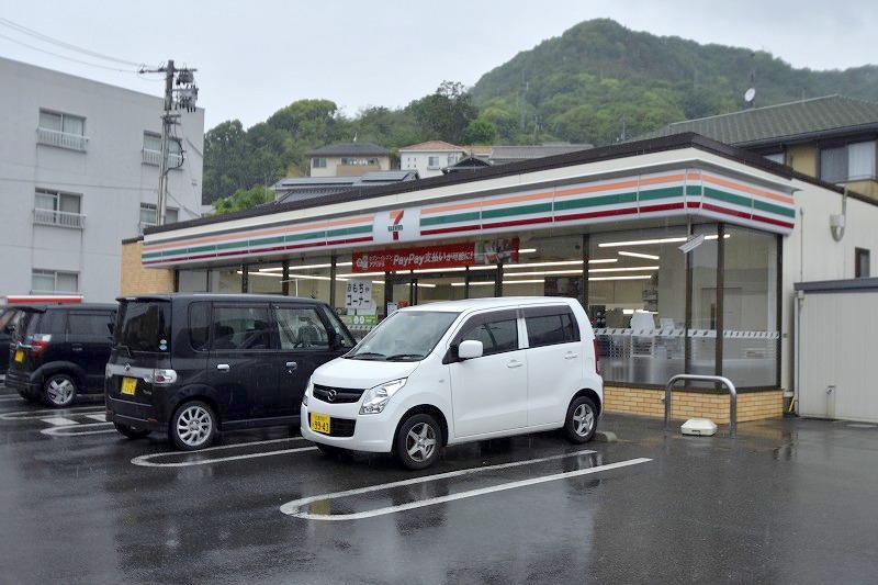 コンビニ　セブンイレブン広島船越4丁目店（コンビニ）まで370m
