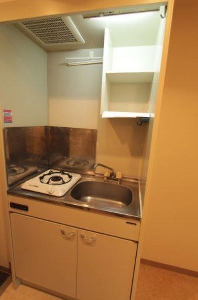 キッチン　※別部屋参考写真