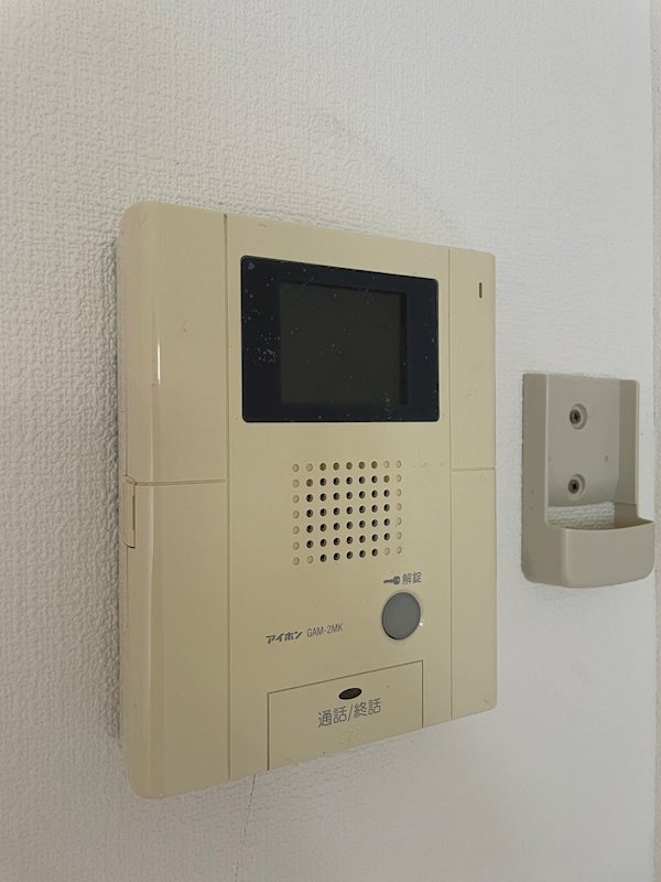 セキュリティ　TVインターホンです