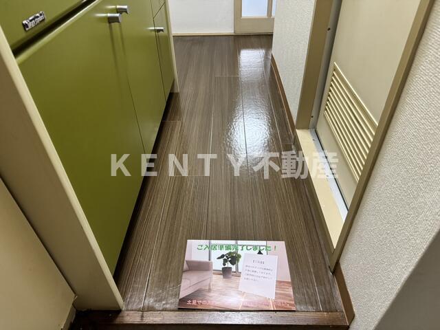 玄関　シンプルで使いやすい玄関です