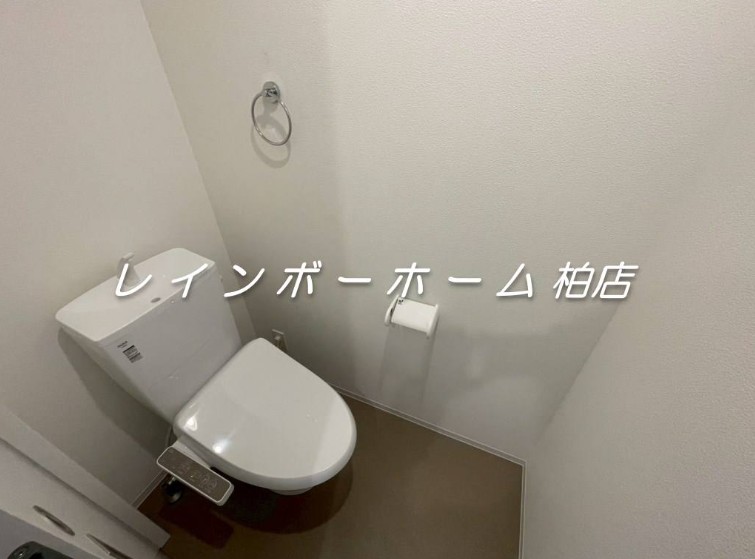トイレ　同施工。参考写真。