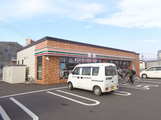 コンビニ　セブンイレブン函館大縄八幡通店（コンビニ）まで116m