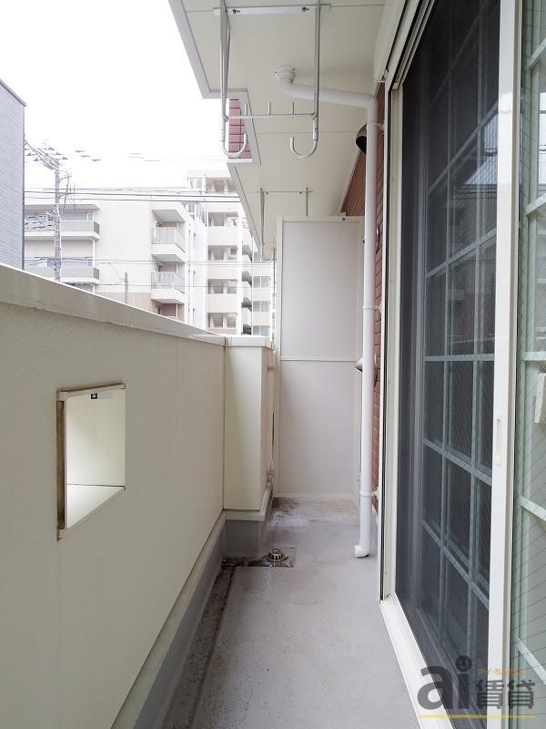 バルコニー　※同仕様写真