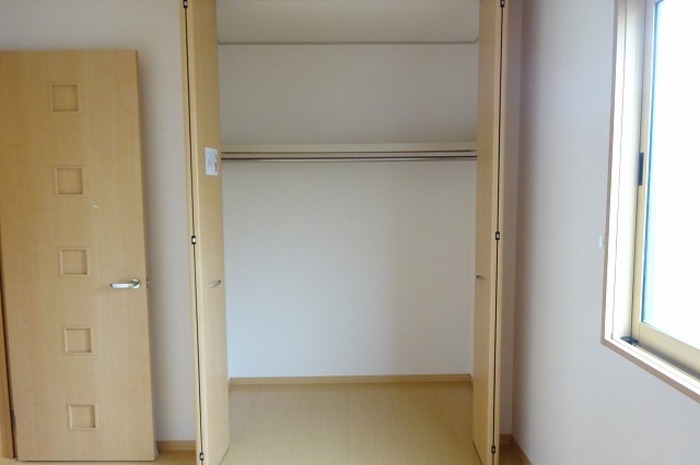 収納　クローゼット