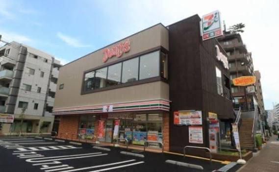 コンビニ　セブンイレブン 川崎新丸子東2丁目店（コンビニ）まで297m