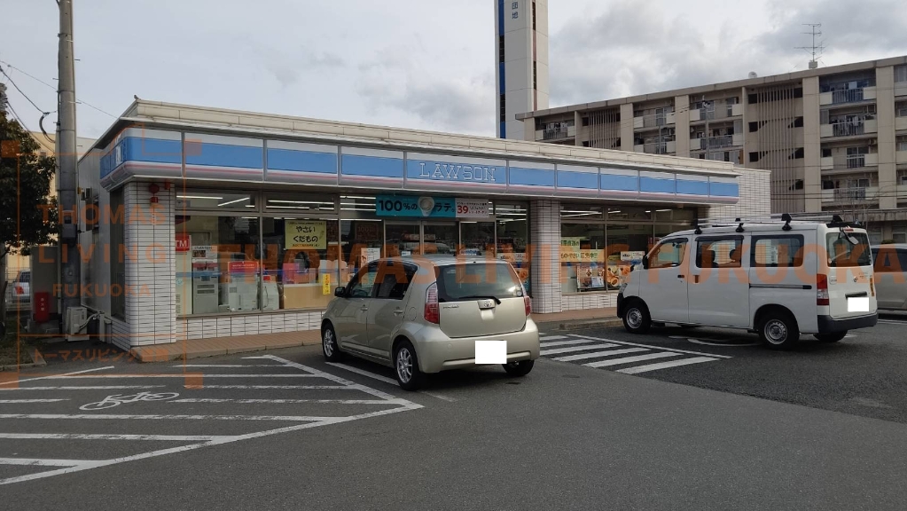 コンビニ　ローソン 春日桜ヶ丘六丁目店（コンビニ）まで1071m