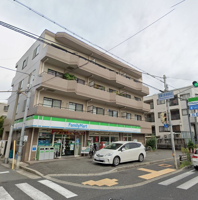コンビニ　ファミリーマート　尼崎大庄西町店（コンビニ）まで448m