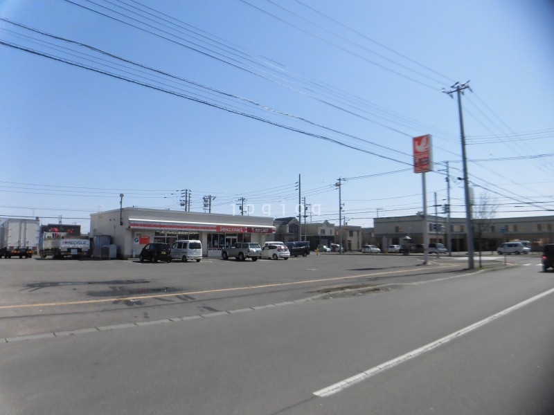 コンビニ　セイコーマート東雁来11条店（コンビニ）まで1357m