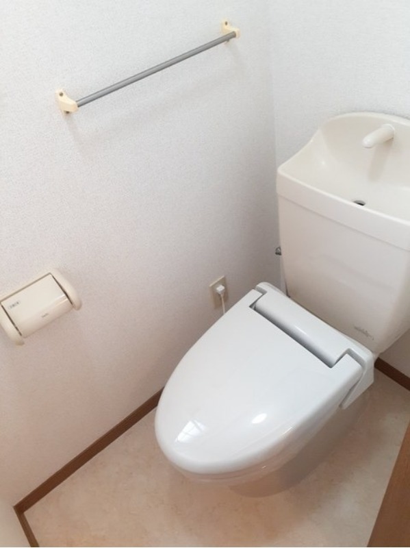 トイレ　図面と現状に相違がある場合には現状を優先