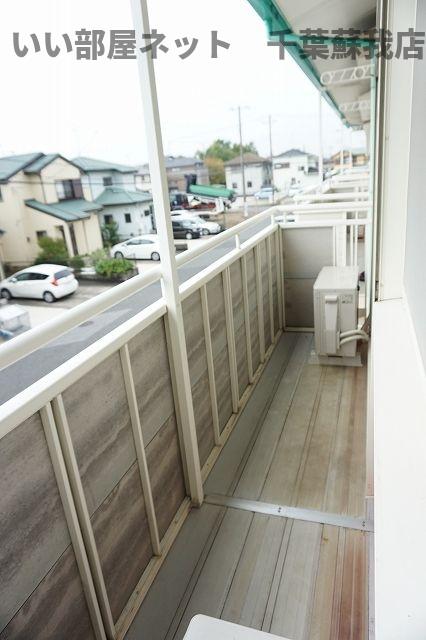 バルコニー　外からの目が気にならないバルコニーで洗濯物が干せます