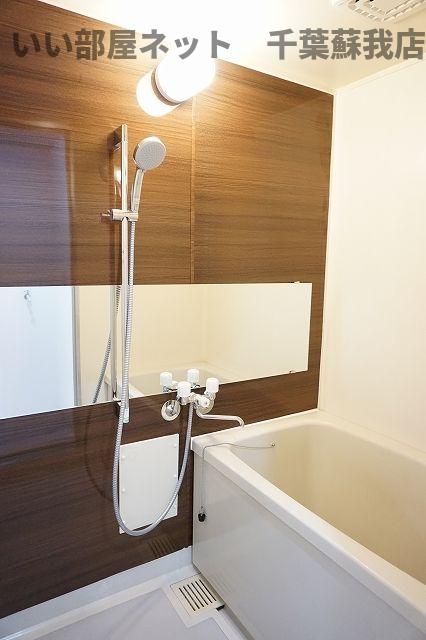 バス・シャワールーム　きれいなお風呂です