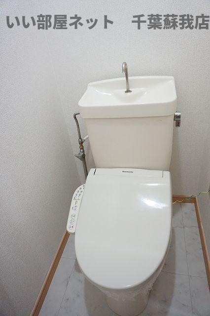 トイレ　コンパクトで使いやすいトイレです