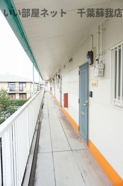 エントランス　ゆとりのあるエントランスです