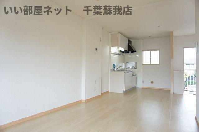 居室・リビング　ゆったり過ごせる居間です